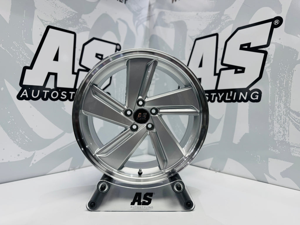 17” AS- MILTON DISHED 5/100 SILVER RIMS