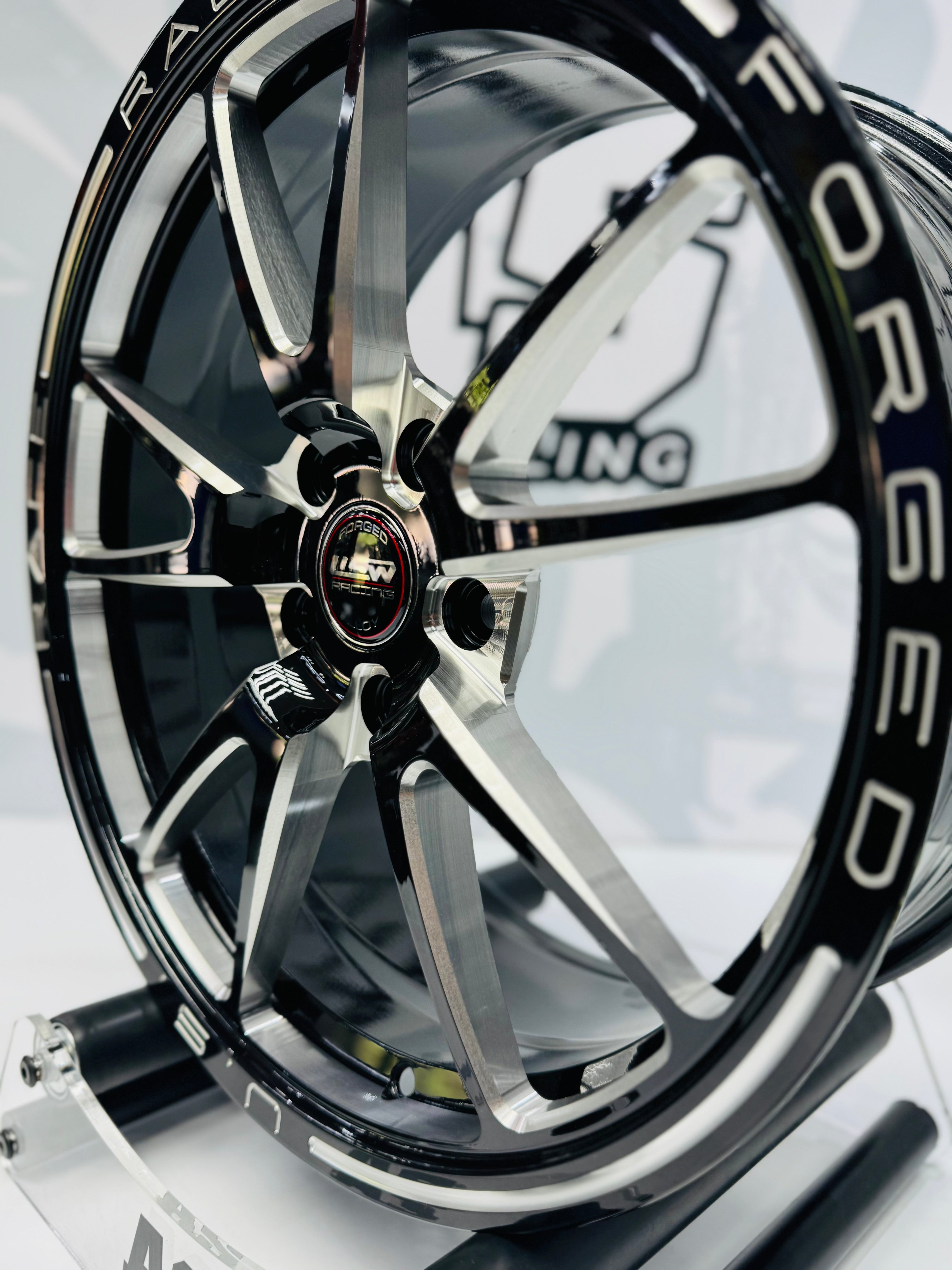 18” F32FBX222 5/114 BLACK