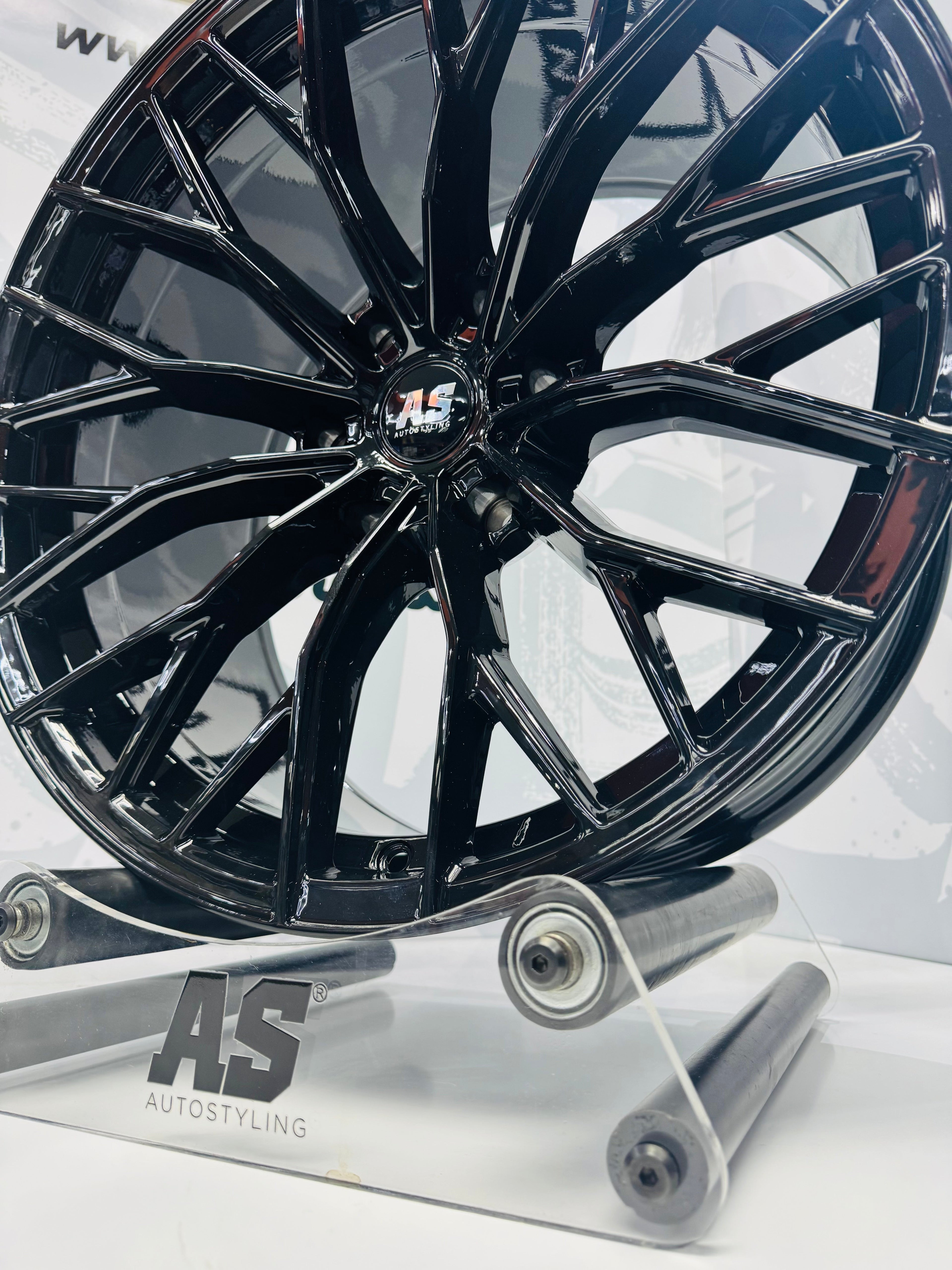 20” CONCAVO SERIES 874 GLOSS BLACK BAKKIE RIMS 6/139 PCD