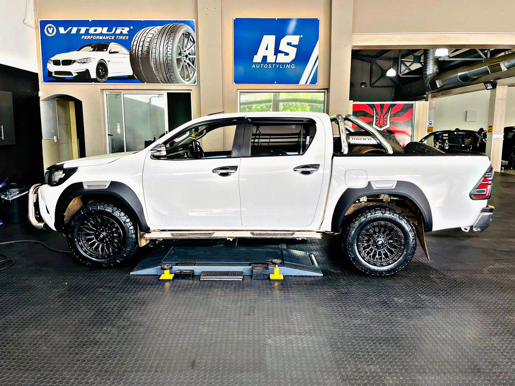 MAXXIS 265/60/18 RAZR A/T TYRES