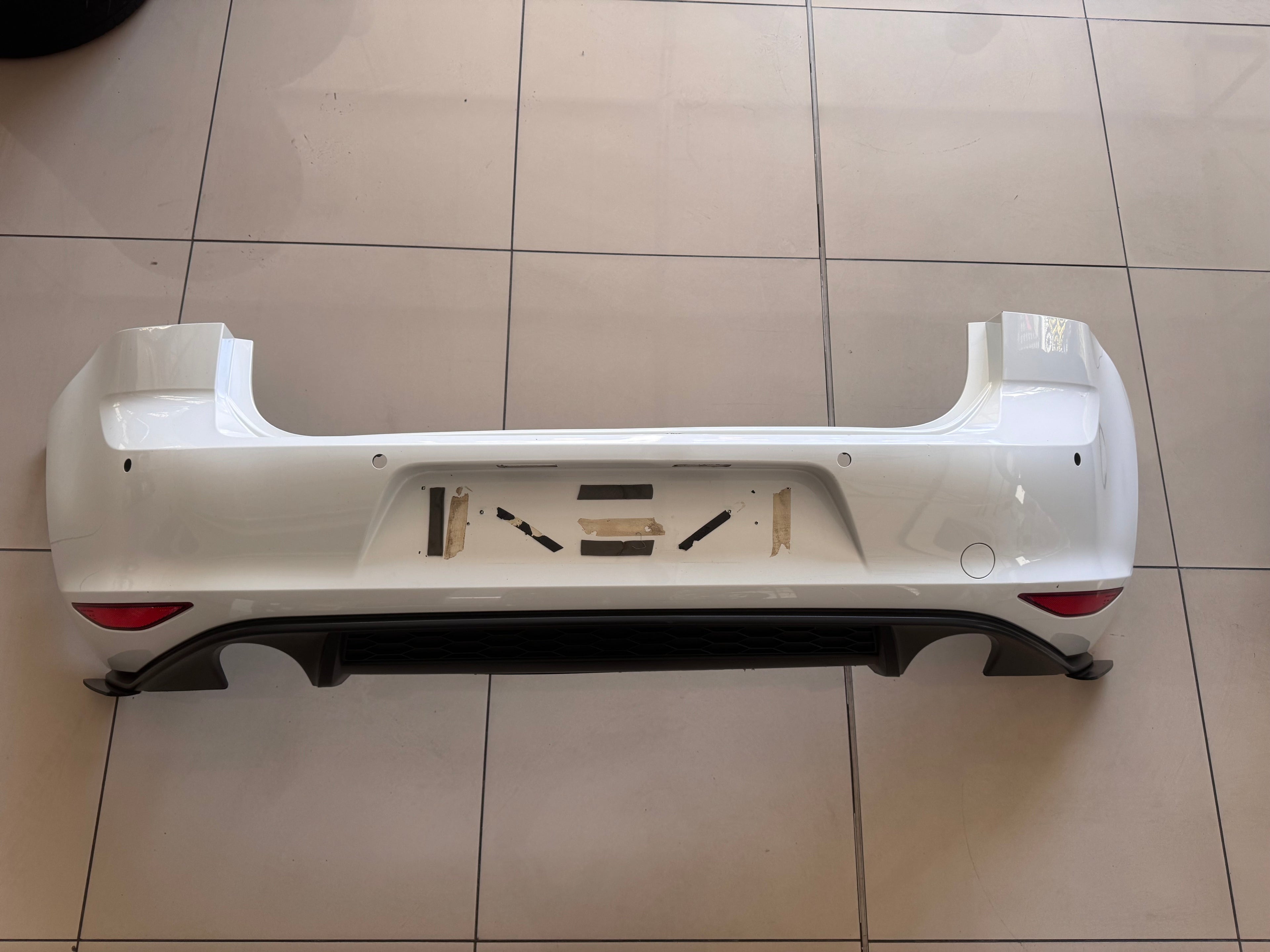MK7 OEM GTI REAR  BUMPER  Painted white