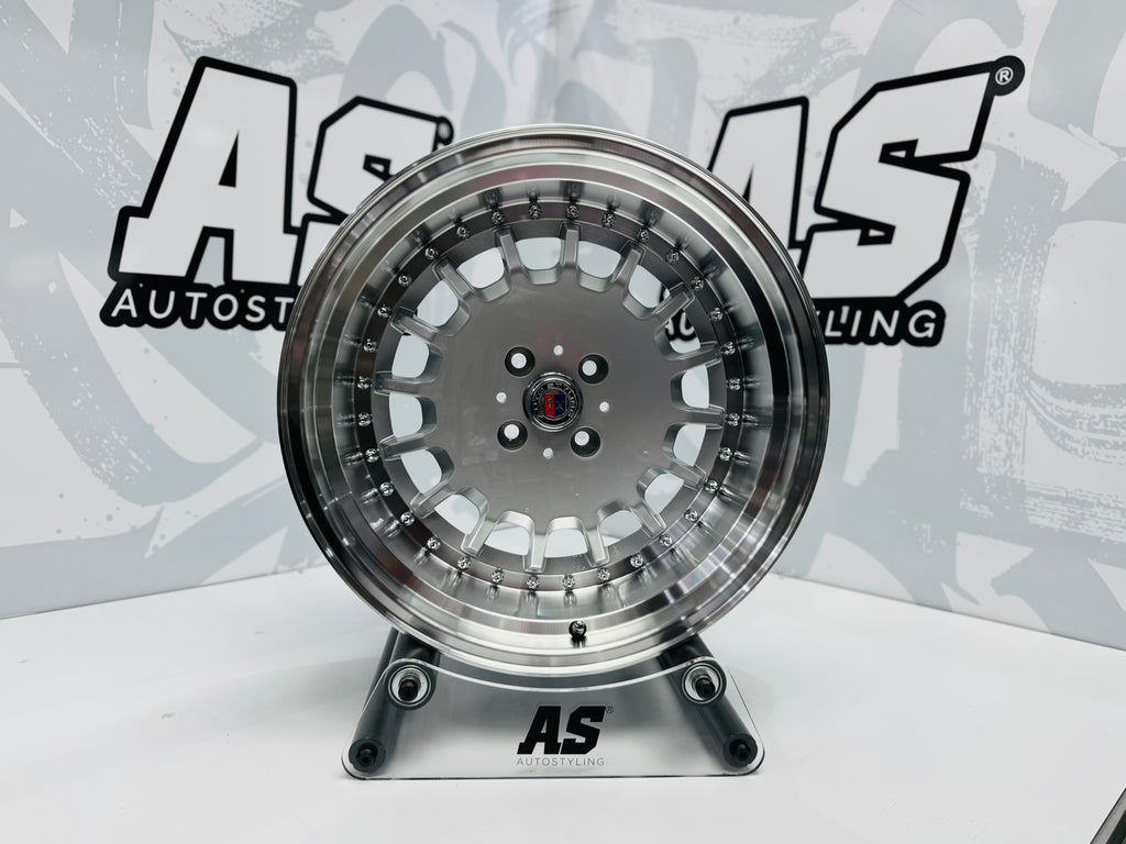 17” AS- E30 BOTTLE CAPS   8.5/10j 4/100  SILVER