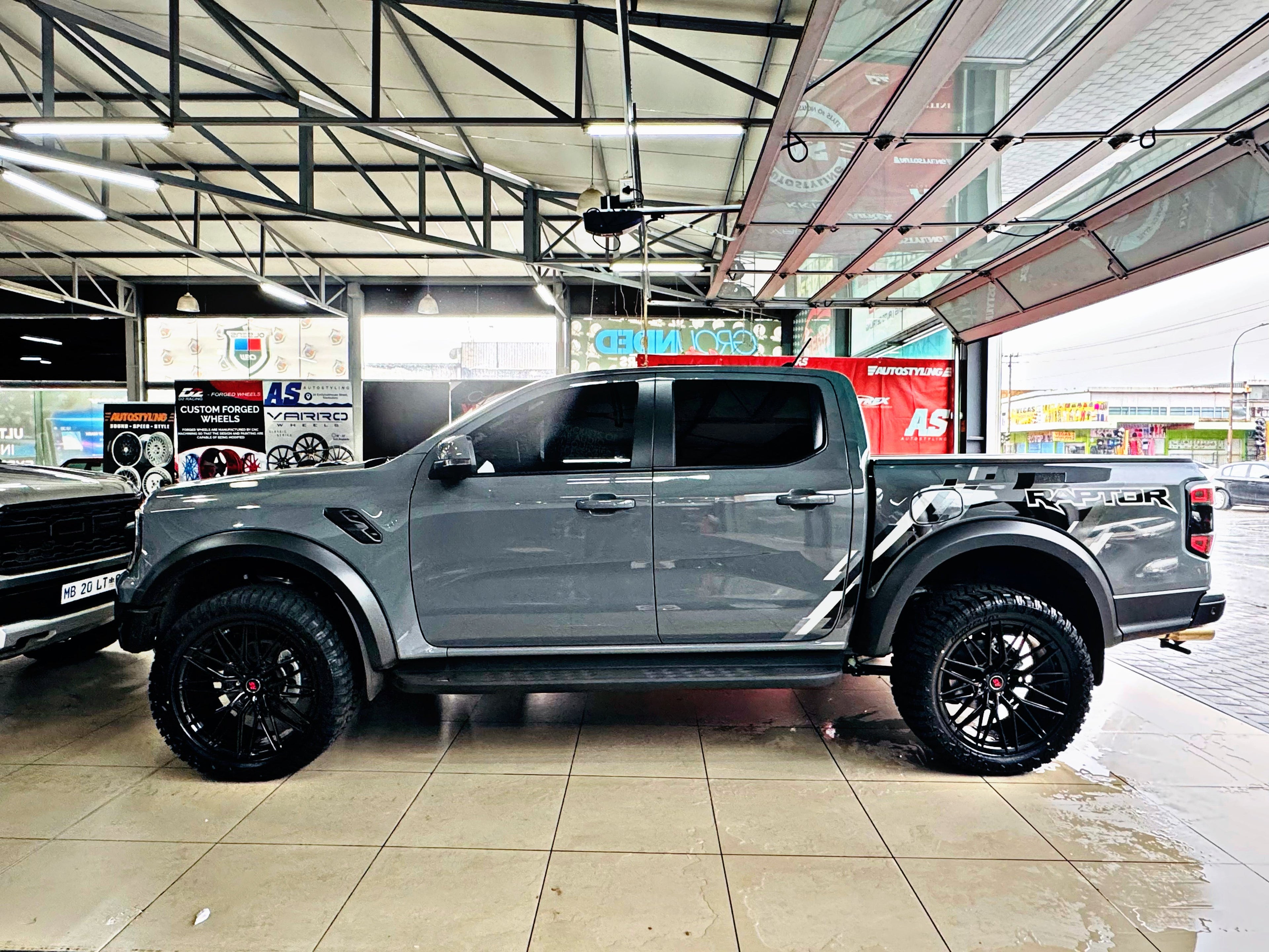 22”  AS-FORGED 81951 6/139 BAKKIE WHEELS GLOSS BLACK for next Gen Ranger & AMAROK only
