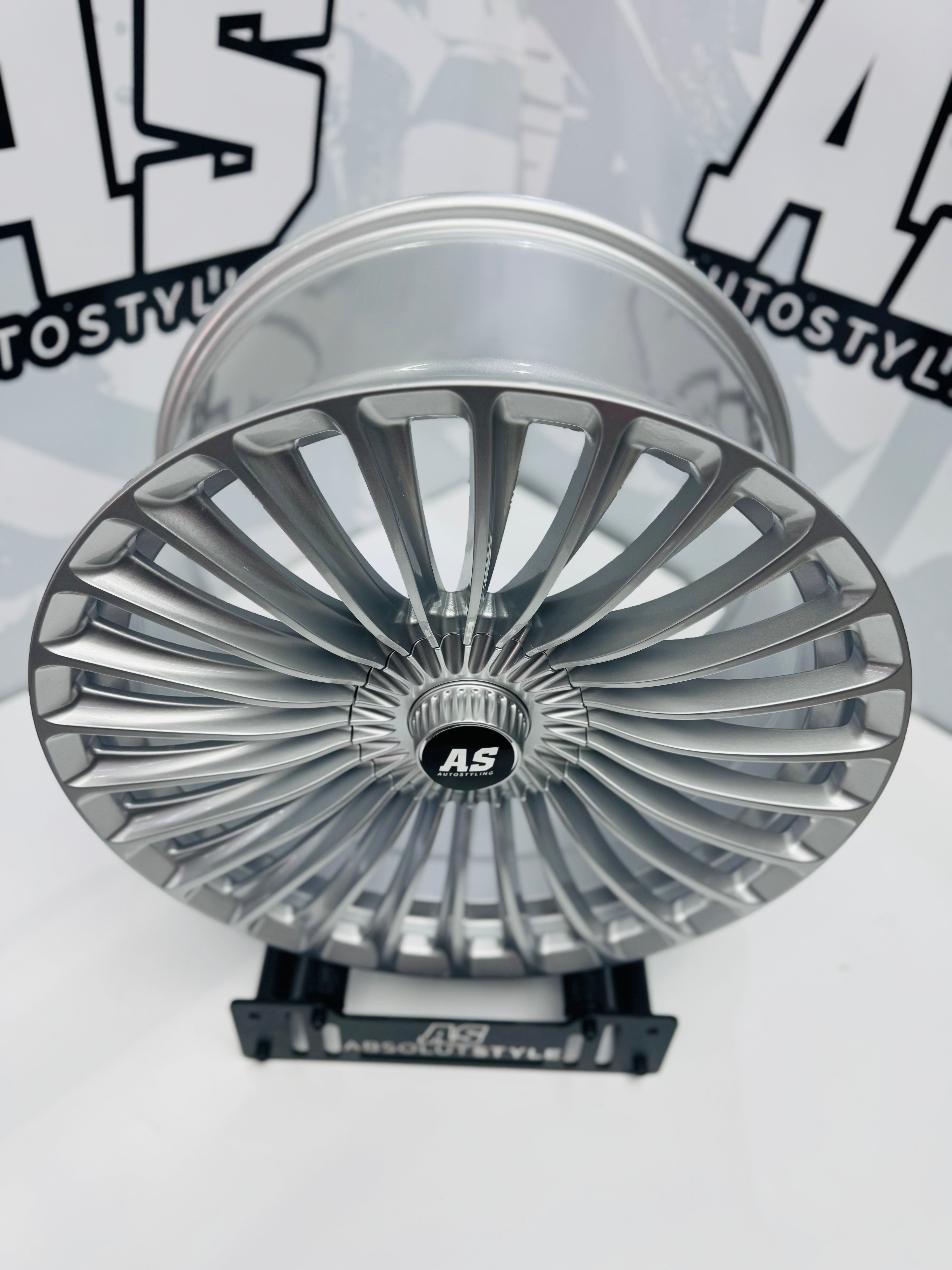 19” K328 MAYBAC 5/112 SILVER