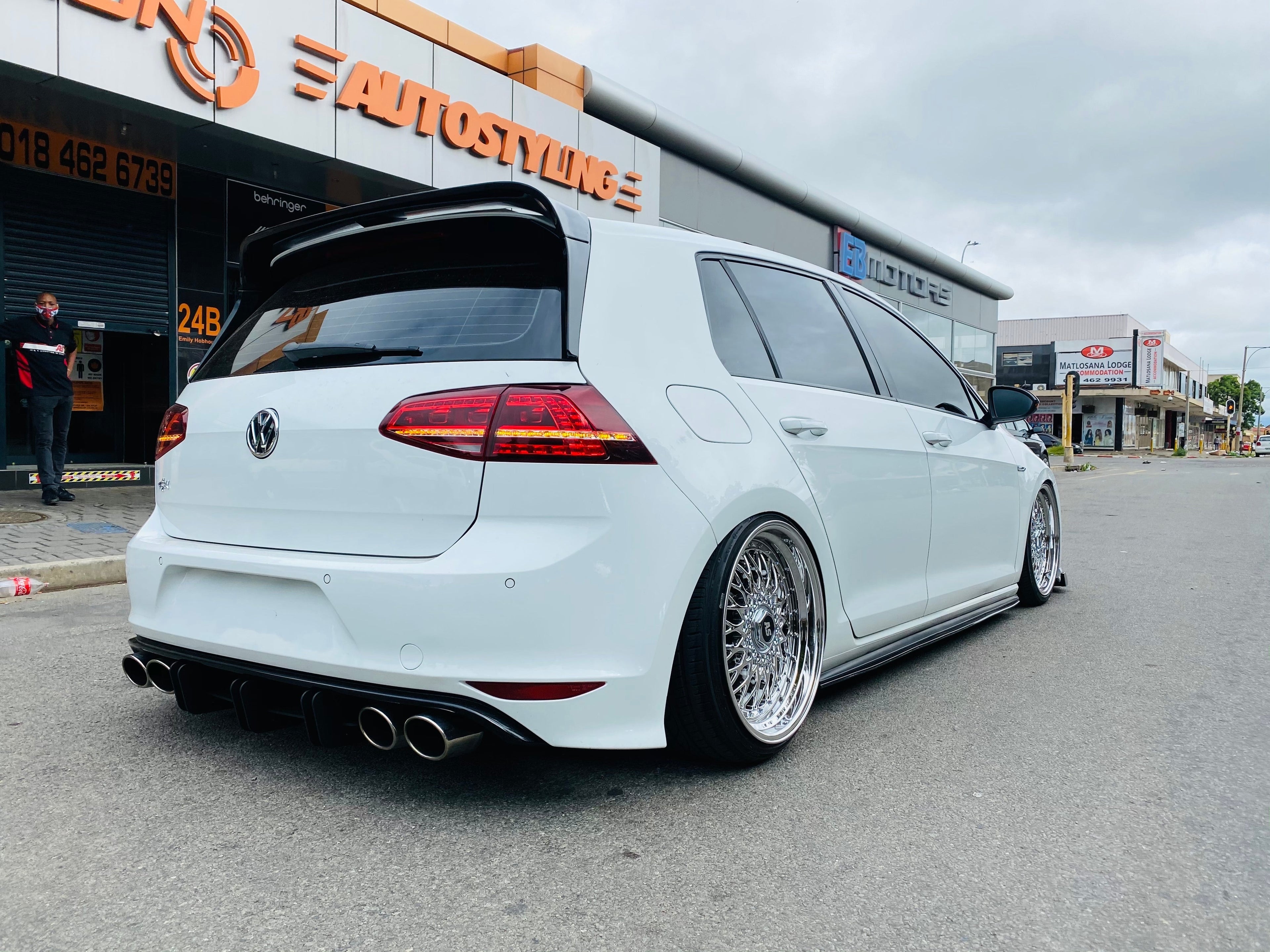 18” AS- MESH 5/112 5/114 SILVER CHROME