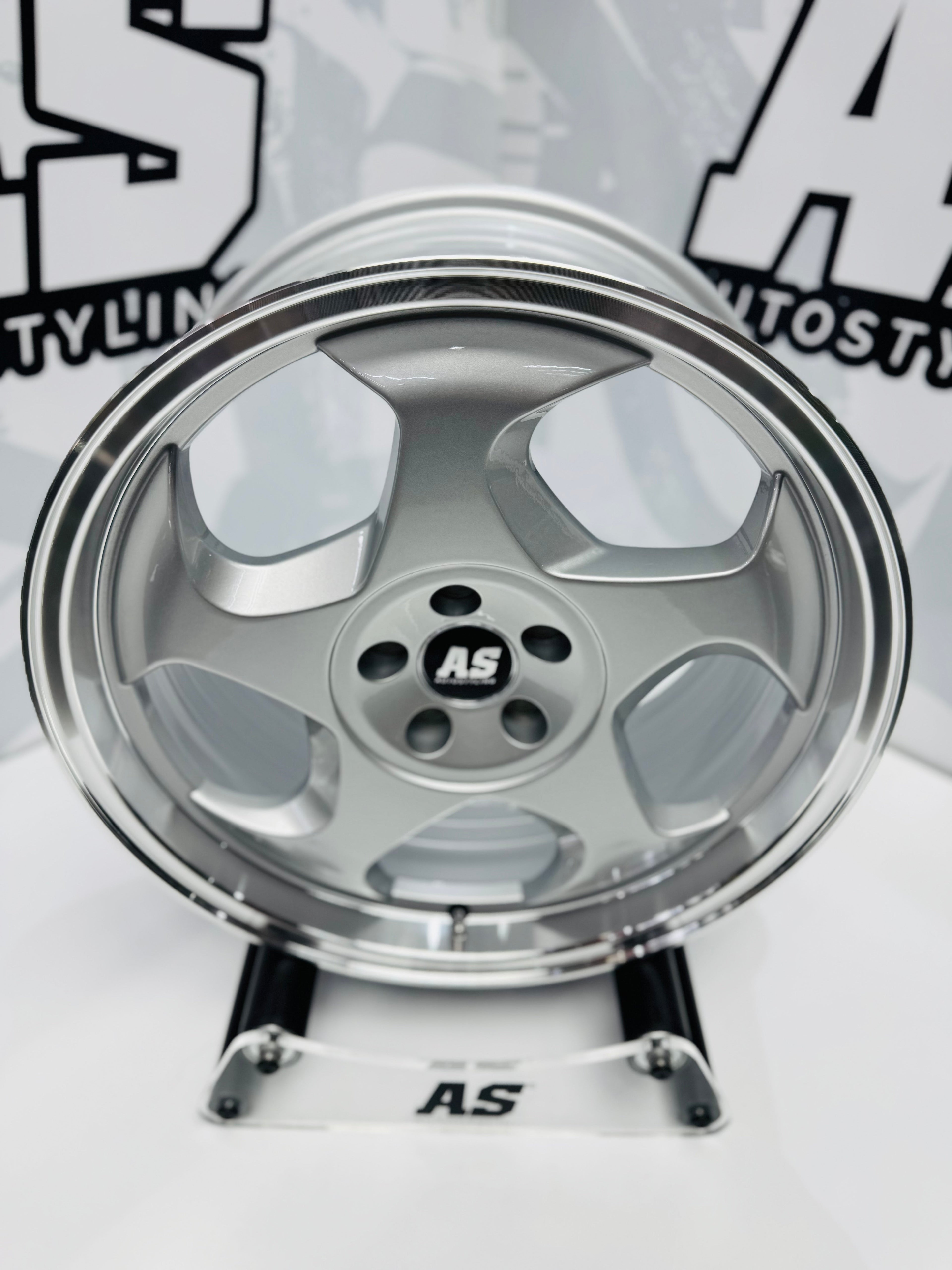 17” AS- THROWING STARS  5/100 SILVER RIMS