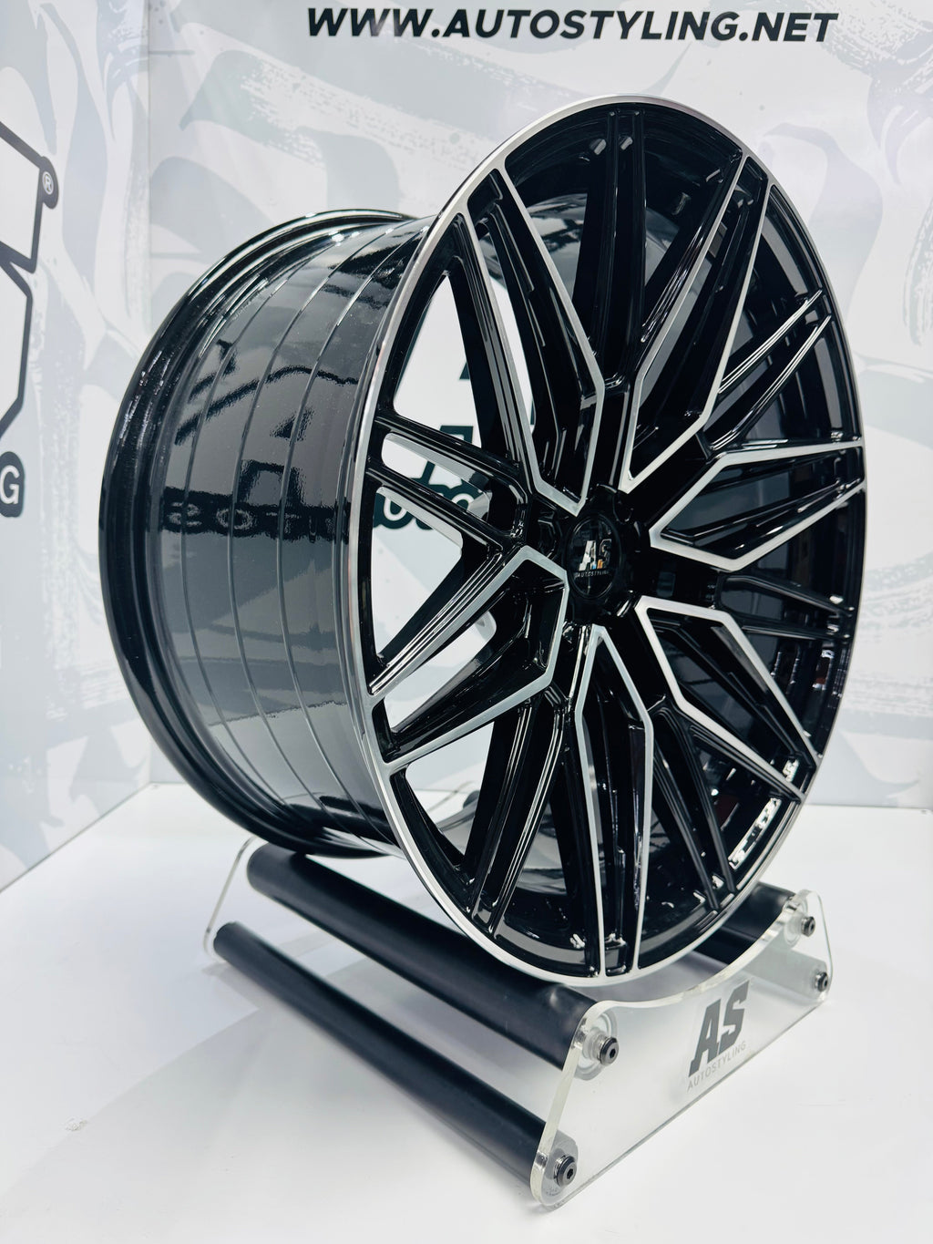 20” CONCAVO SERIES 876  BLACK MACHINE FACE   BAKKIE RIMS 6/139 PCD