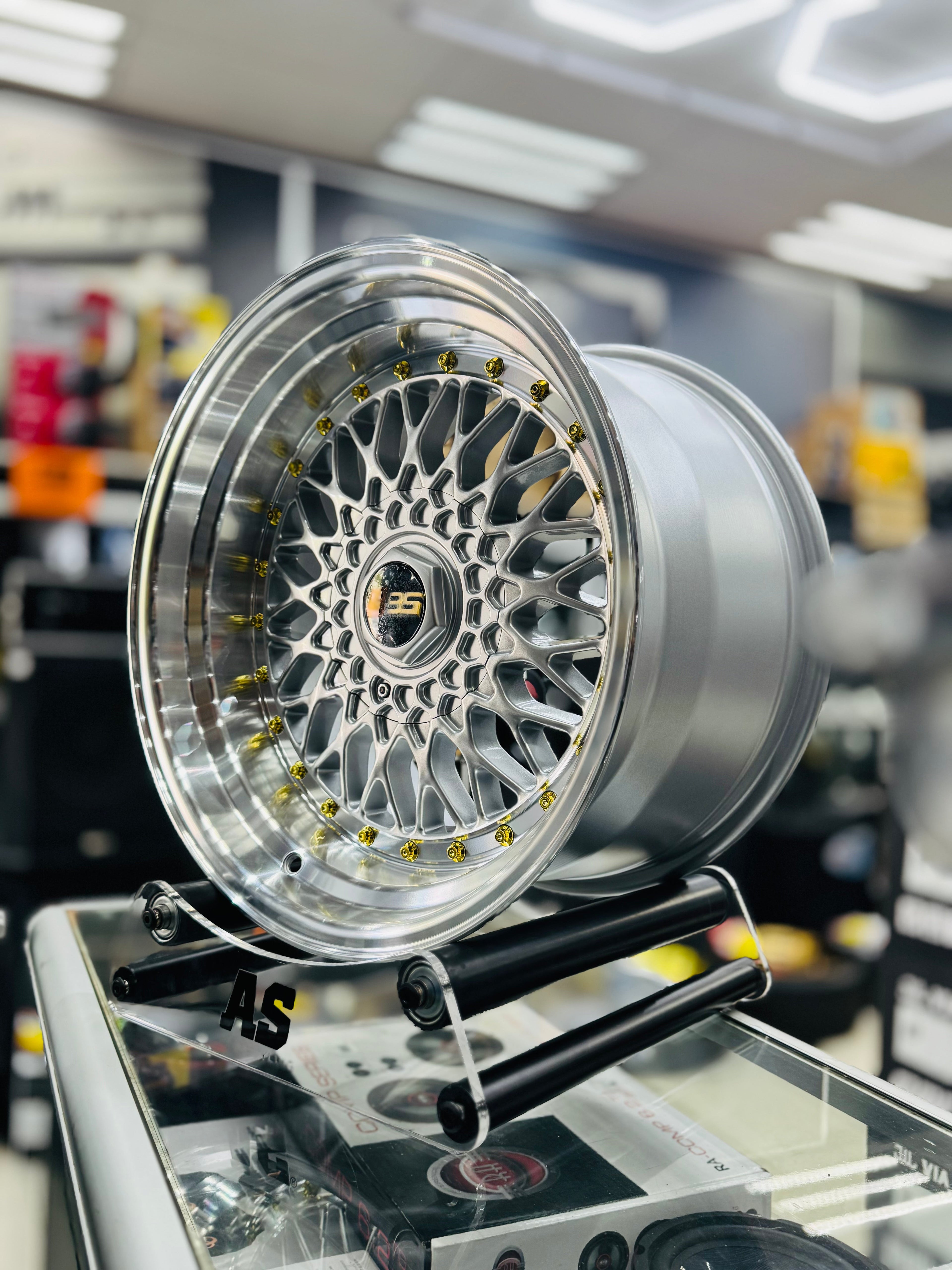 17” AS-MESH 8.5/10j 4/100 4/114 SILVER GOLD STUDS