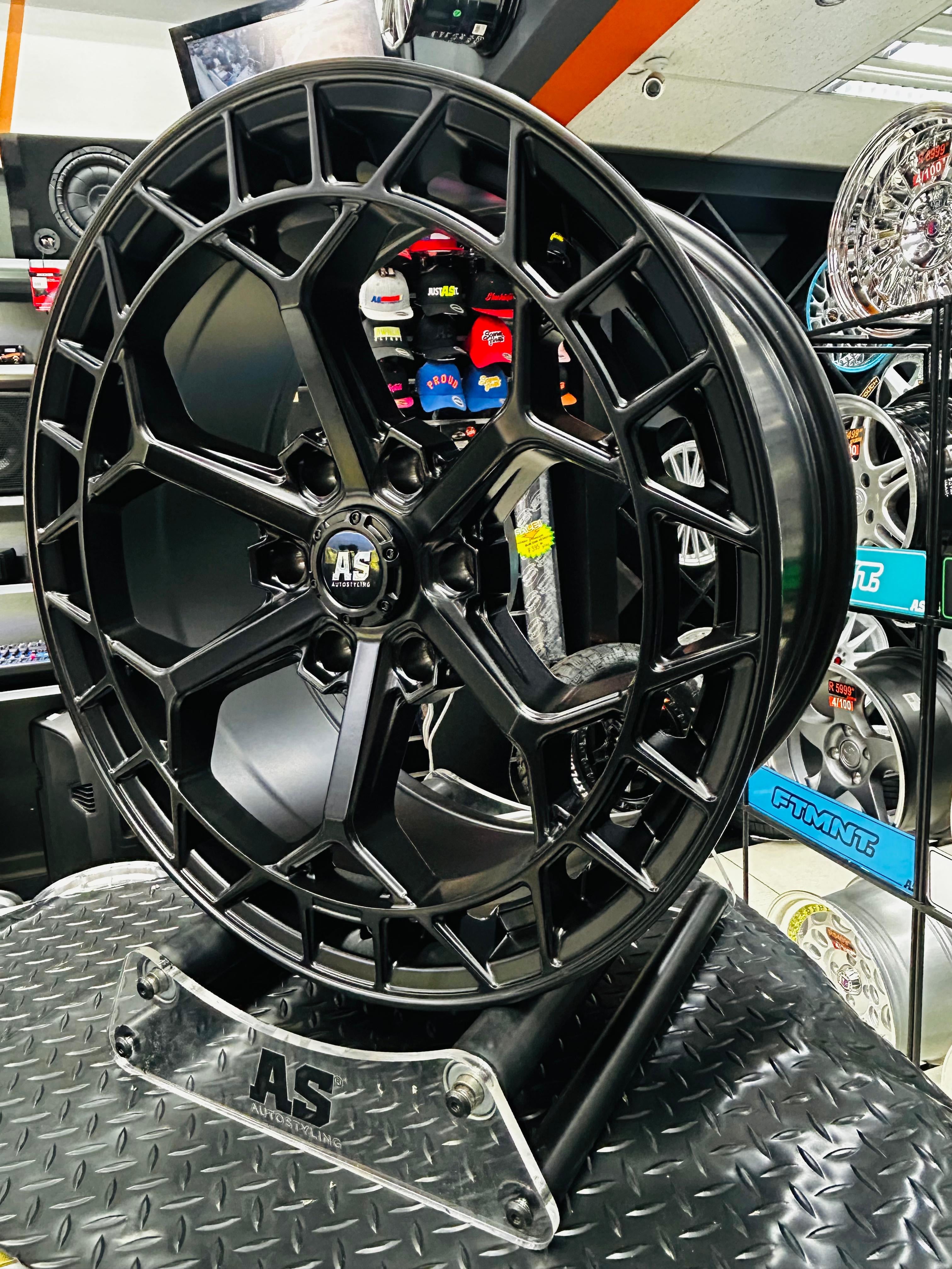 20” COMPTON AS 300  BAKKIE RIMS 6/139 PCD