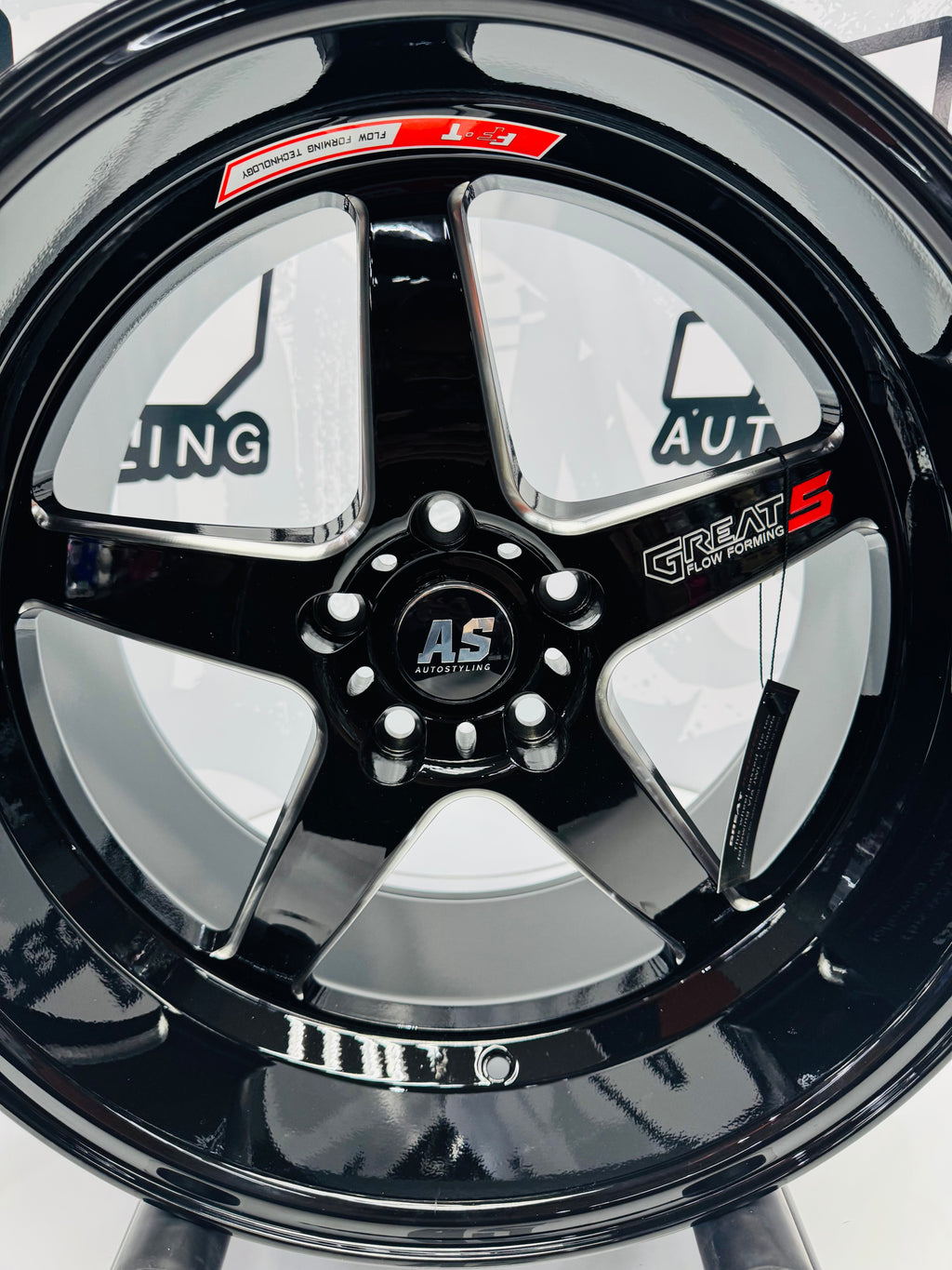 18” F99ZX307 5/114 BLACK with MILLING