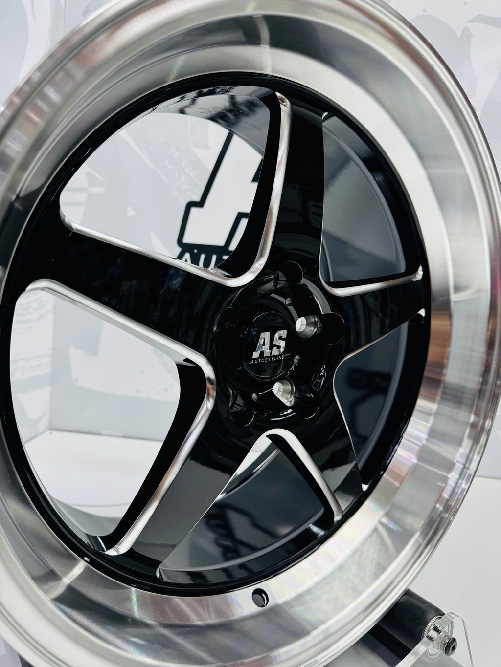 18” F99ZX307 5/114 BLACK with SILVER MILLING SILVER DISH