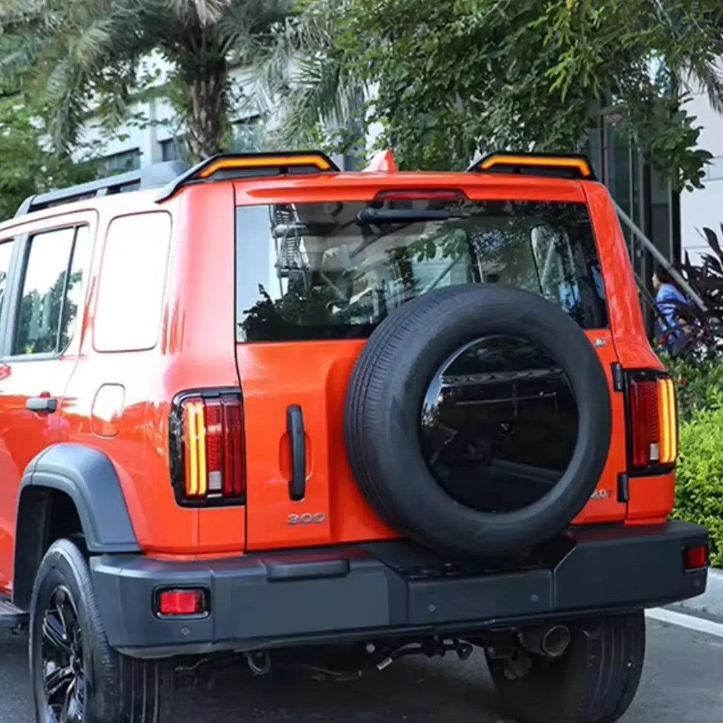 GWM Tank 300 (24-On) Hurricane Series 2-Piece LED Roof Spoiler