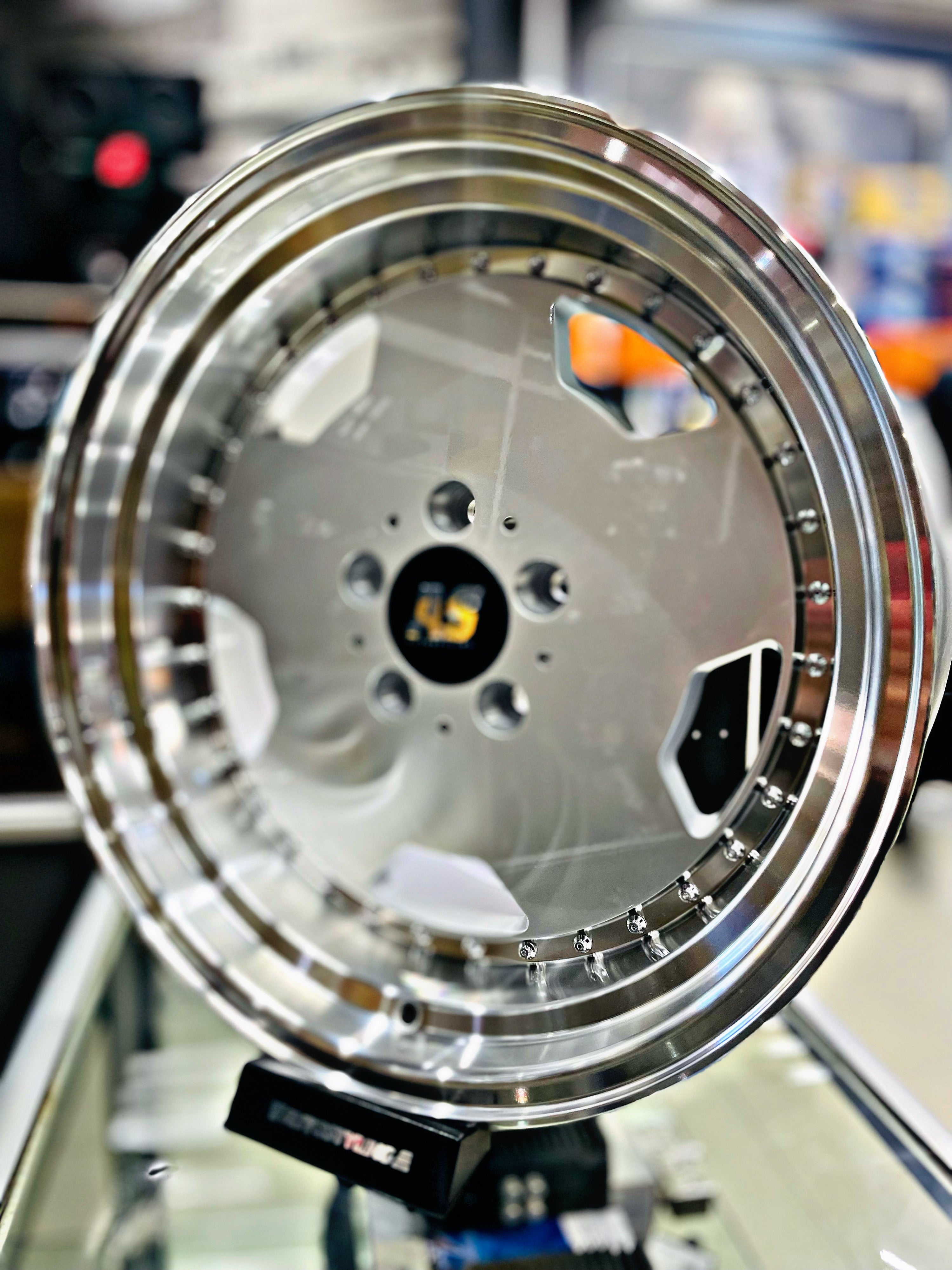 17” AMG PERFORMA 5-112