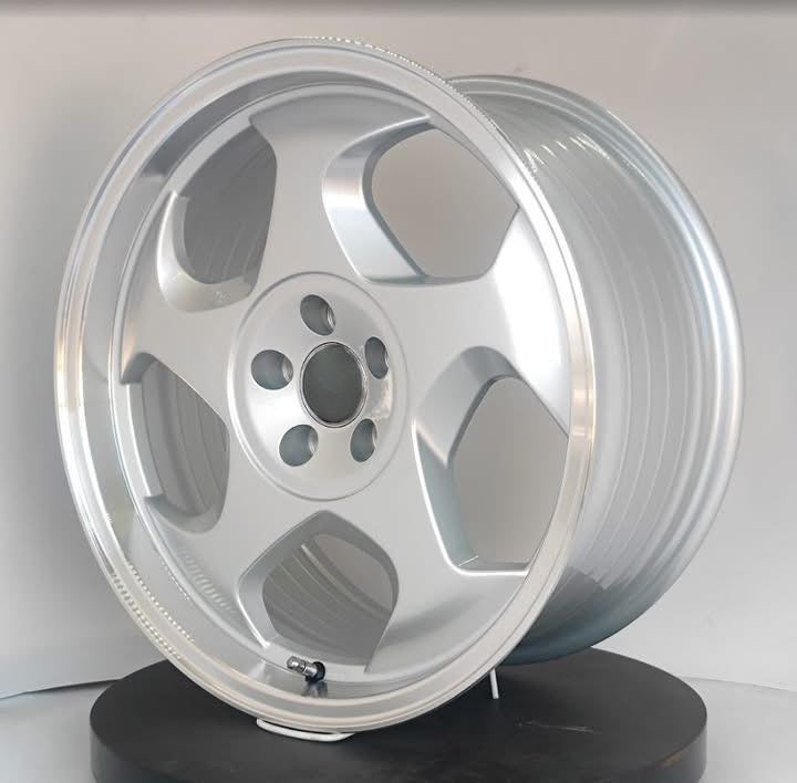 17” AS- THROWING STARS  5/100 SILVER RIMS