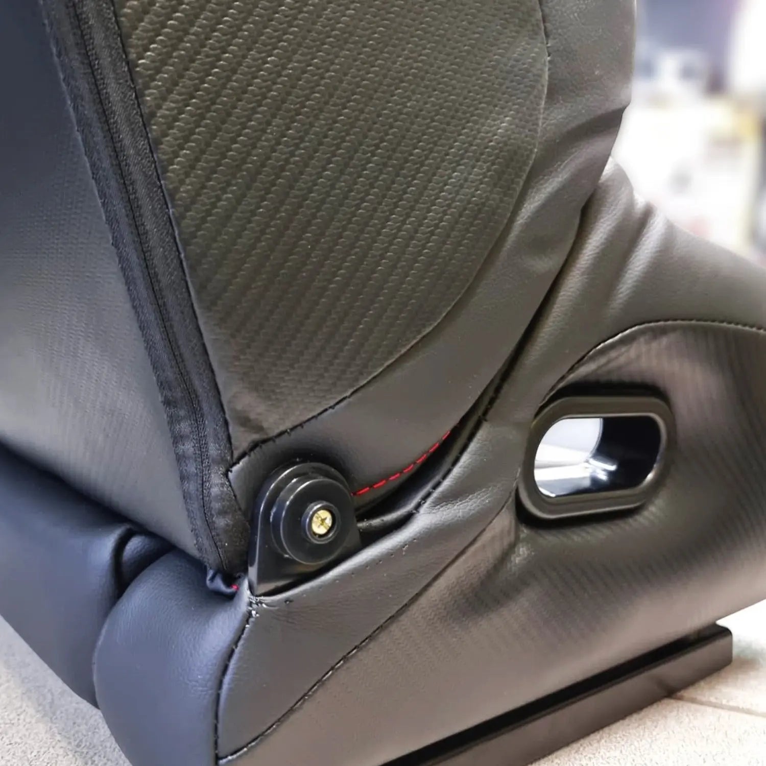 Reclinable Hybrid Wingback Racing Seats PVC (Pair)