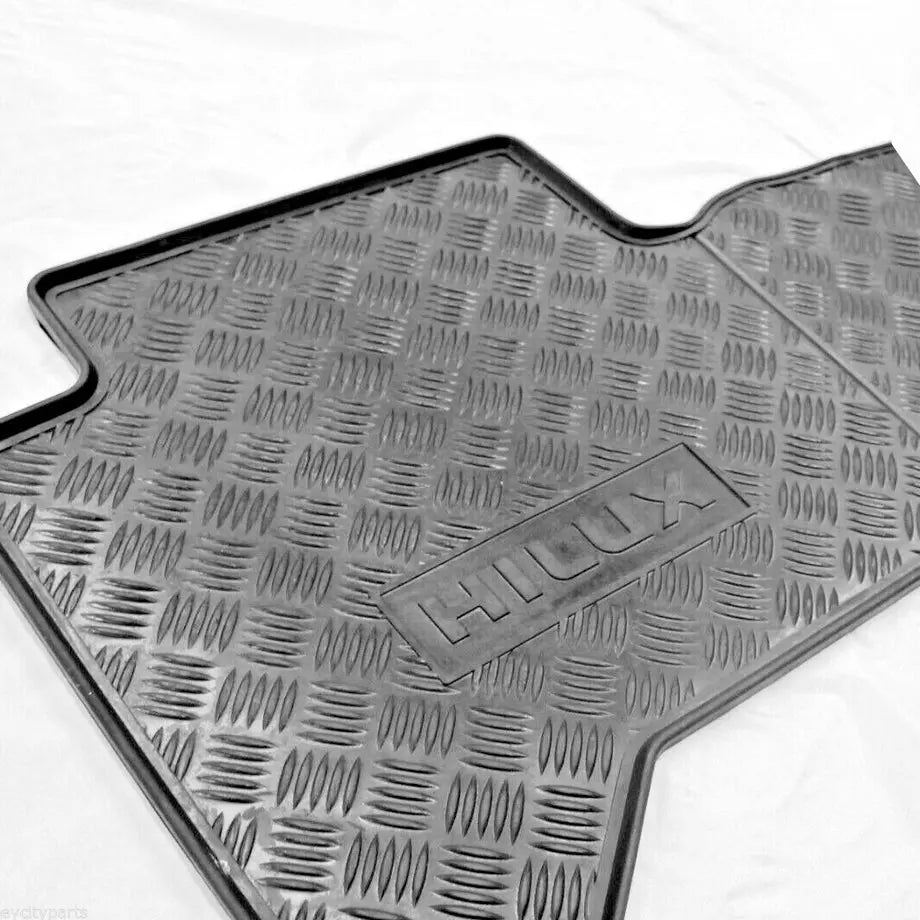 Toyota Hilux Double Cab (16-19) Custom Rubber Floor Mats