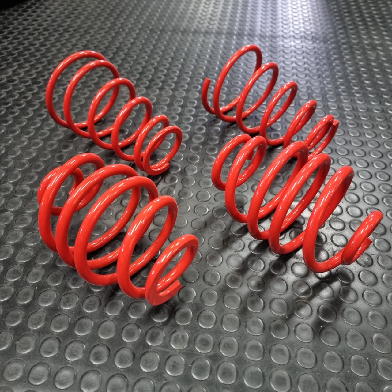 Lowrider Coilover Kit (Height Adjustable) - BMW E30