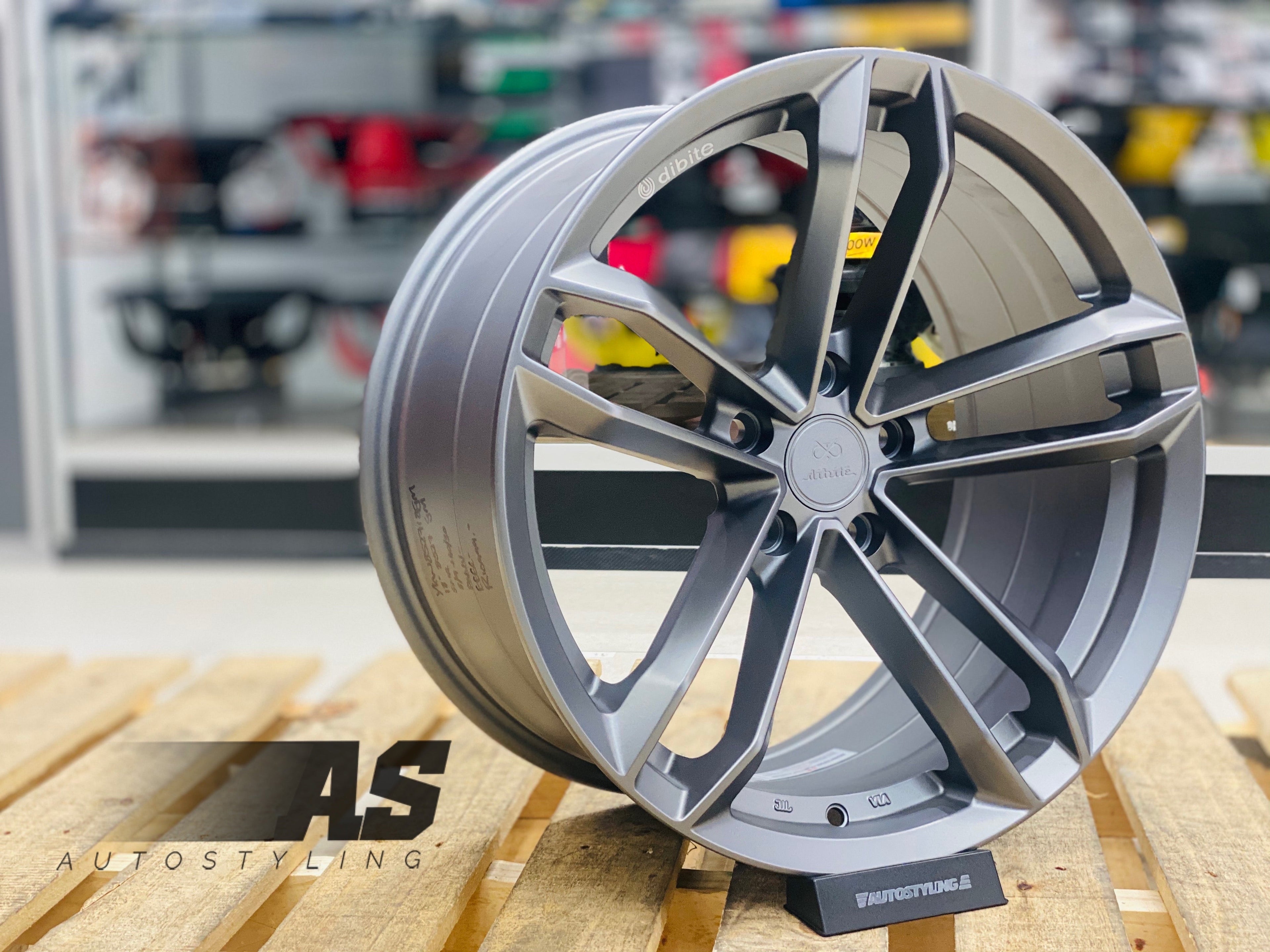 18” DIBITE 5/112 GUNMETAL