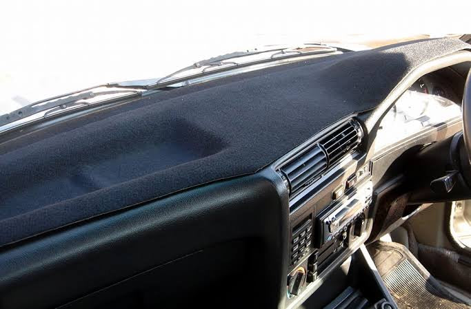 E30 dash board cover