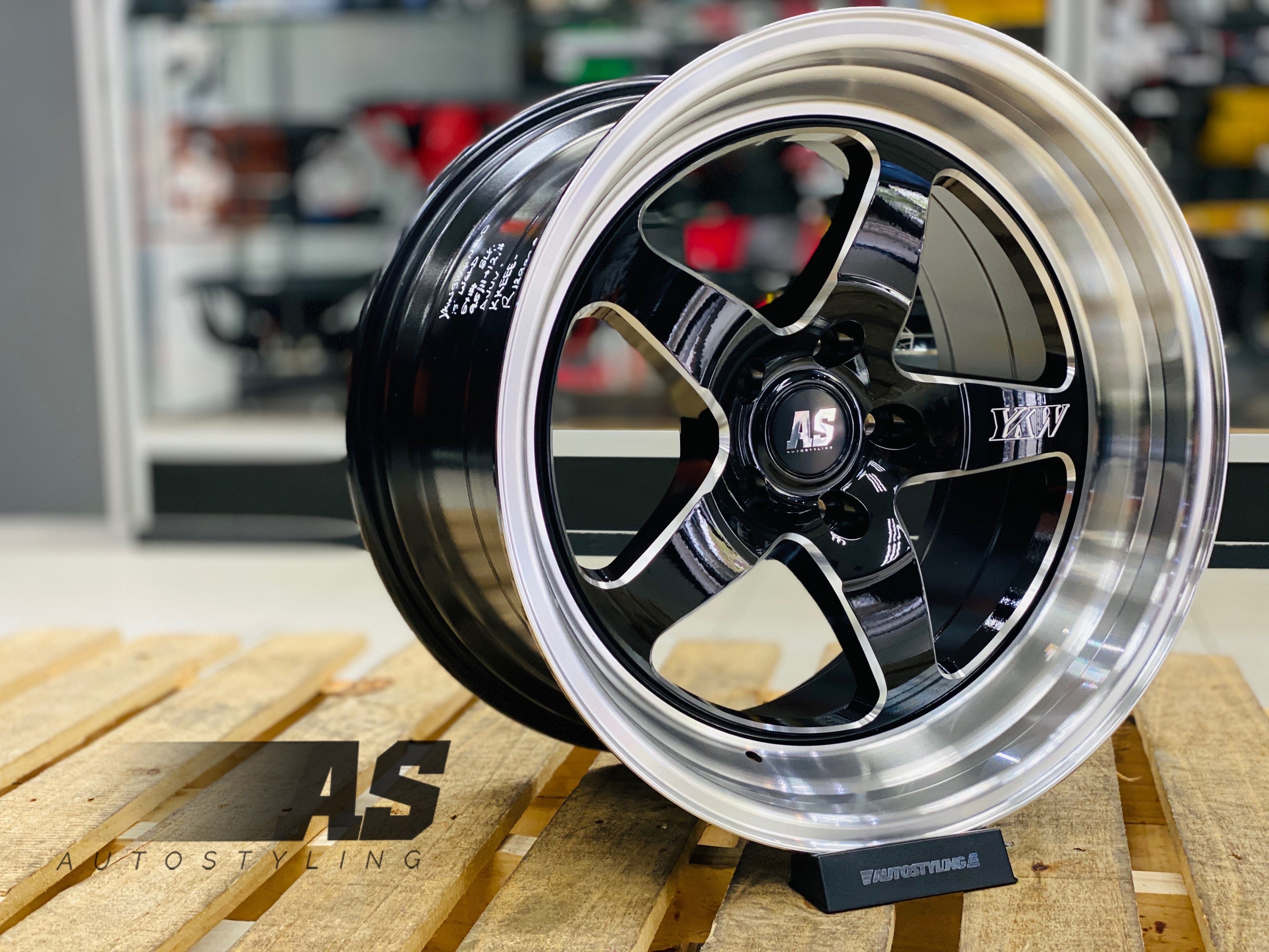 18” AS- WELD 5/114 GLOSS BLACK SILVER MILLING