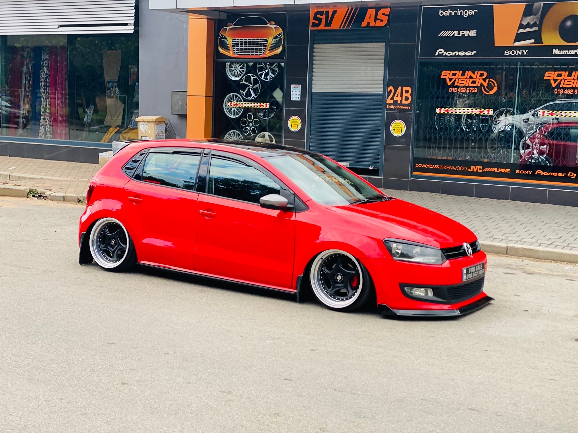 NEW IMPROVED VW POLO 6/ POLO 7 TSI VIVO 3pce NEW PLASTIC GLOSS BLACK FRONT SPOILER