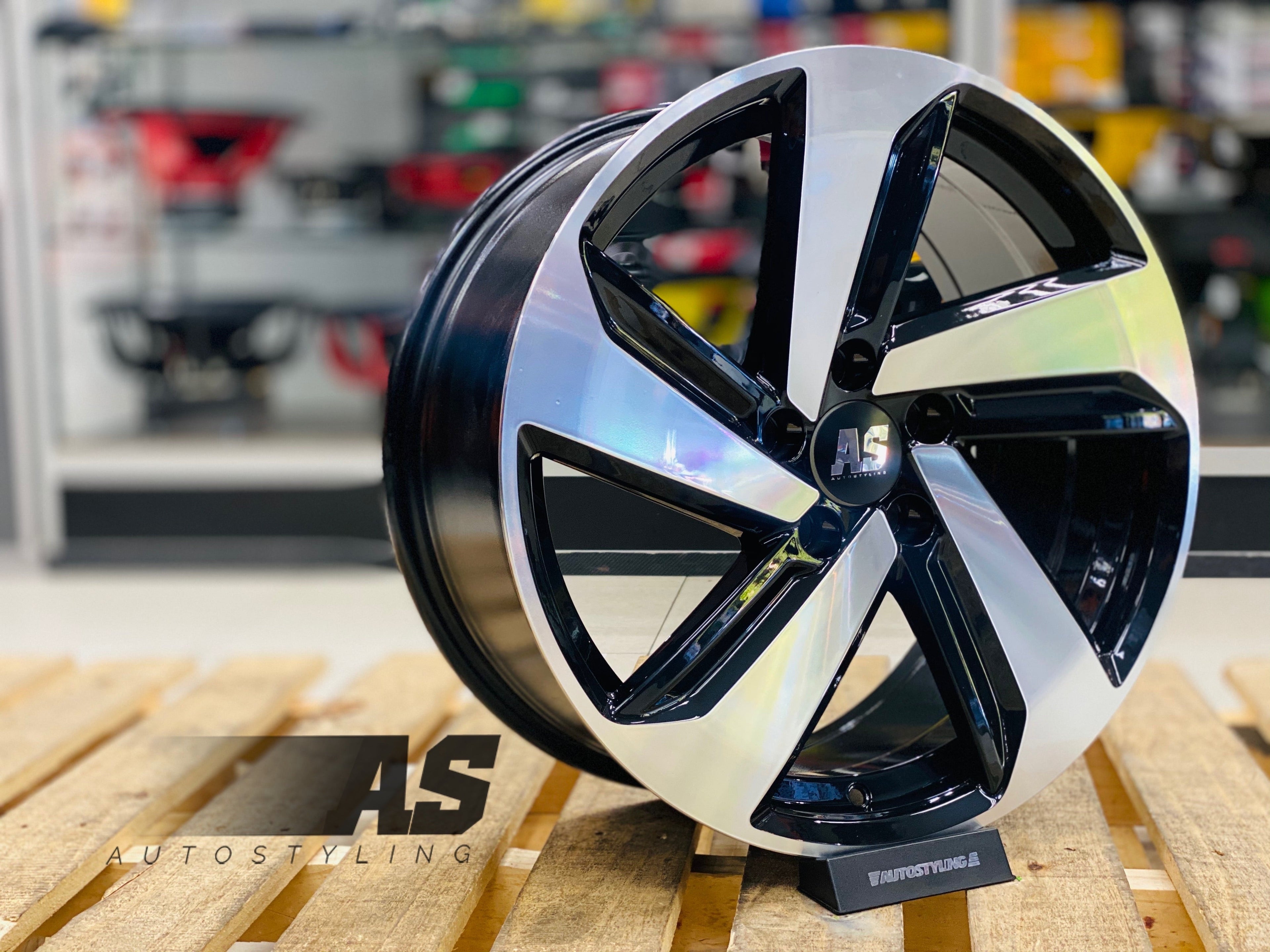 18” AS-GOLF 7.5 5/112 MACHINE FACE BLACK