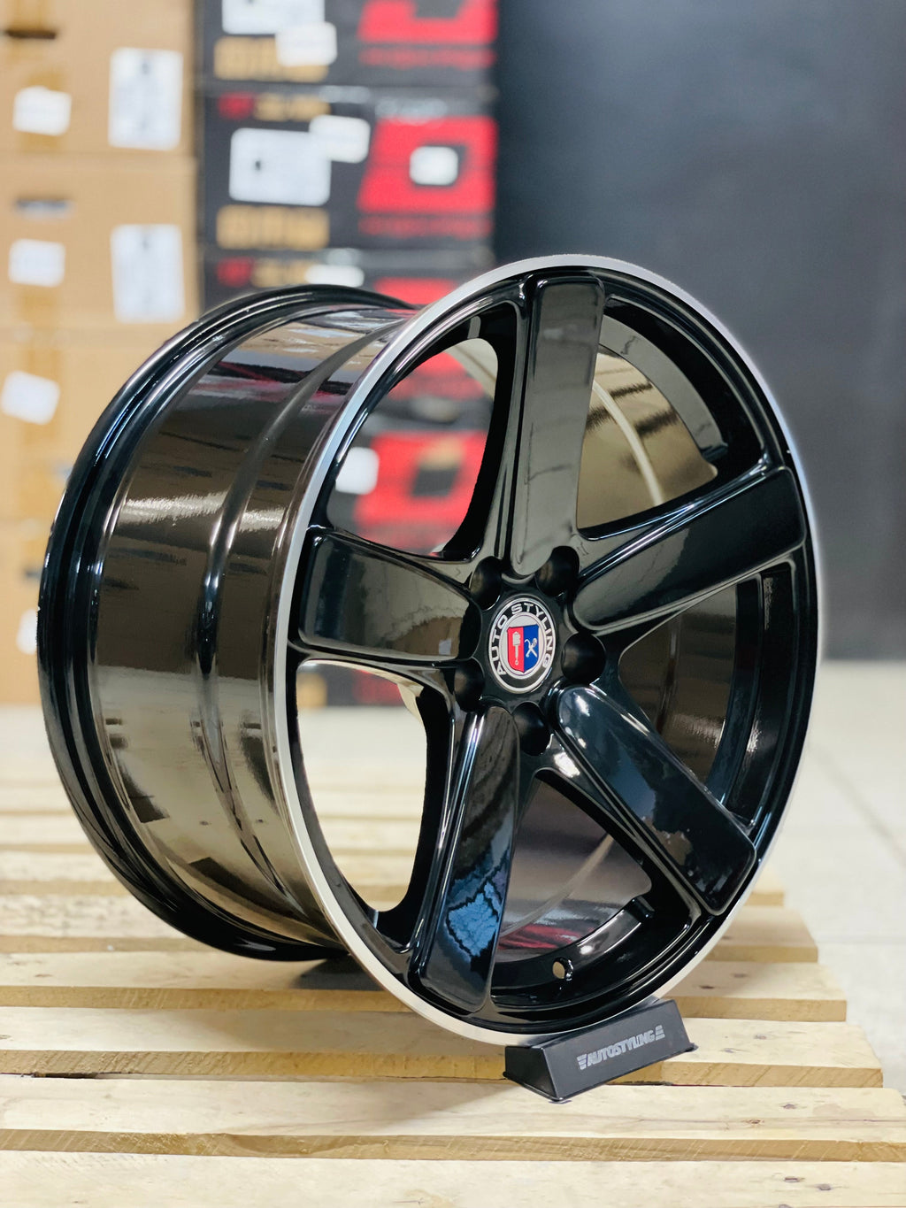 18” AS- 5 5/112 BLACK