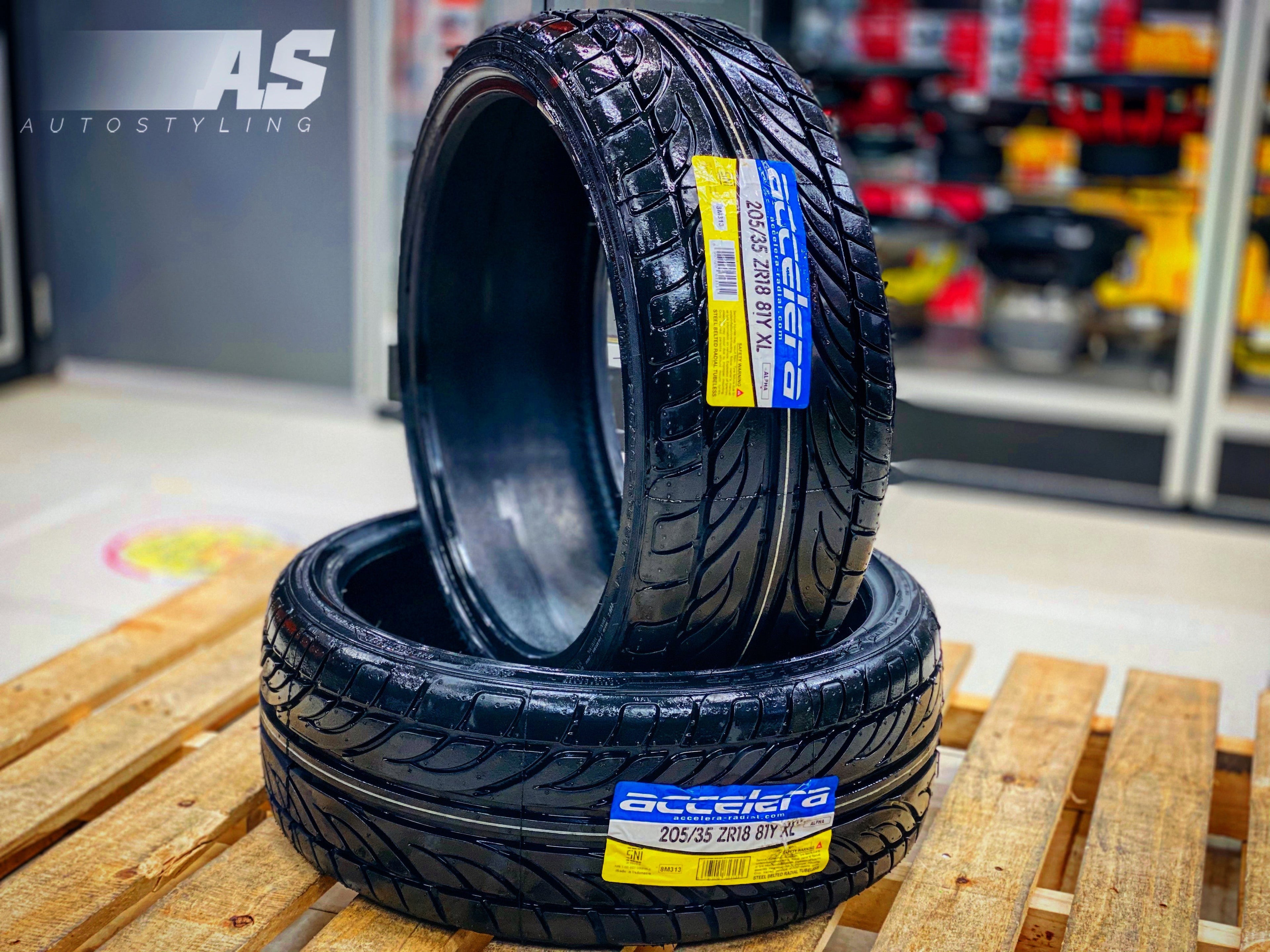 205/35/18 ACCELERA TYRE
