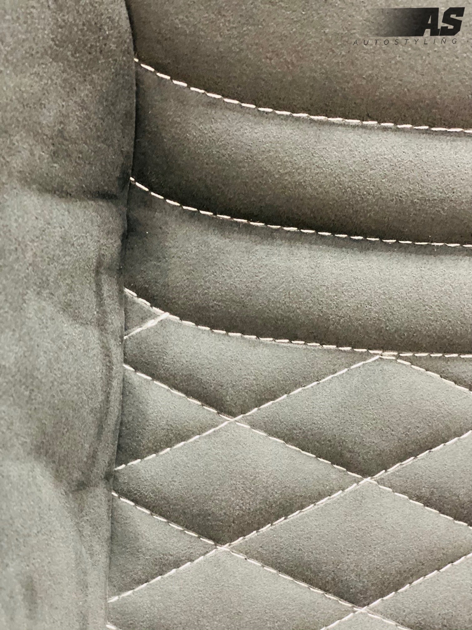 AS WINGBACK SEATS (A)