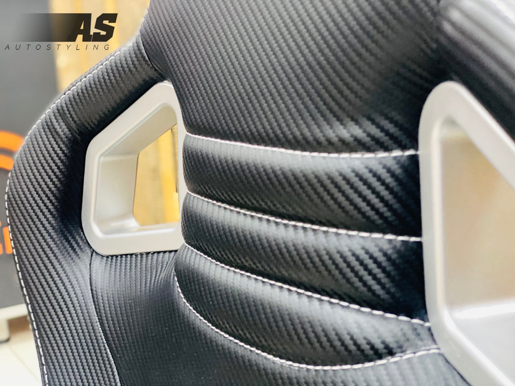 AS WINGBACK SEATS (D) CARBON LOOK