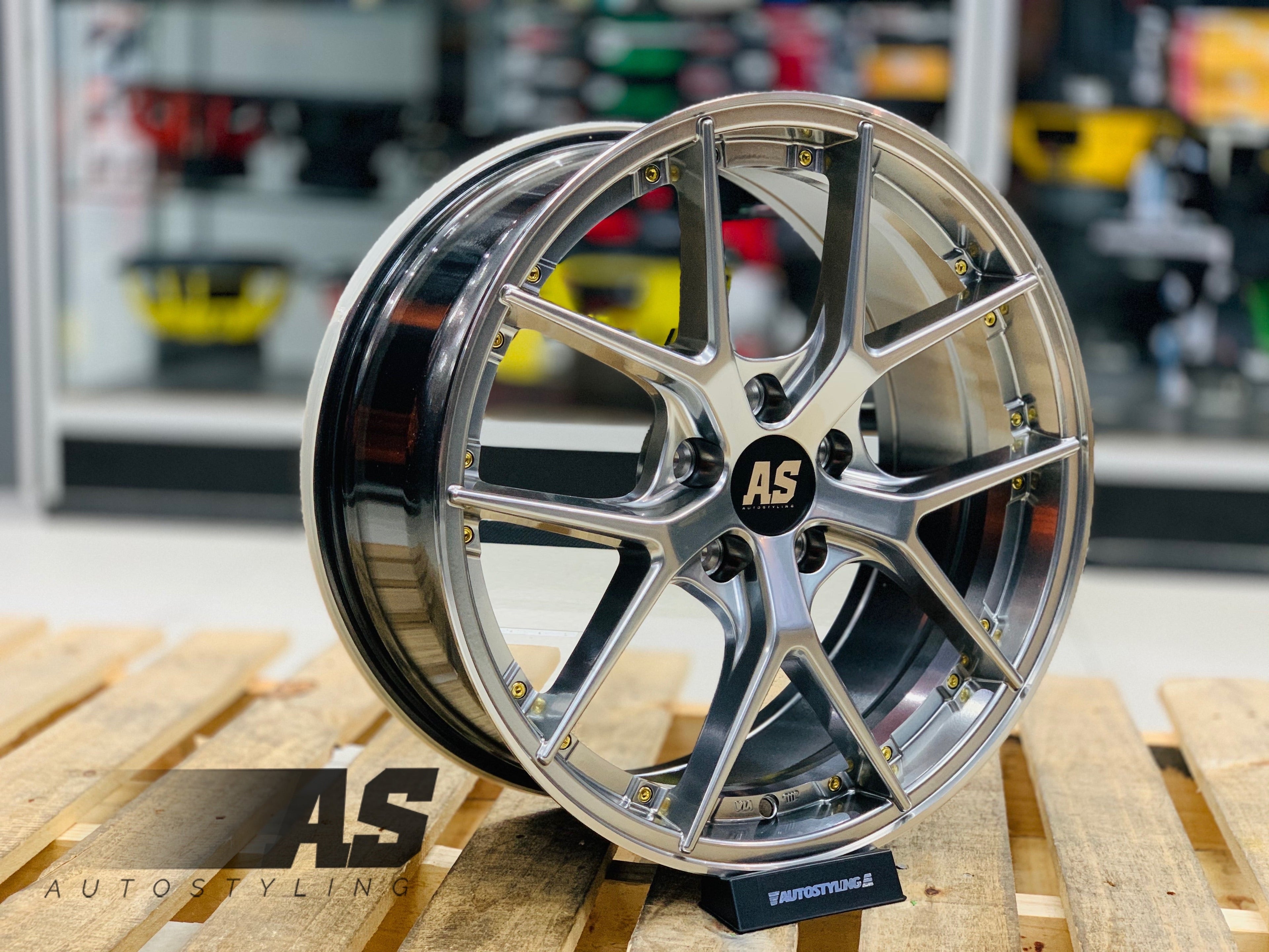 18” AS- F881 5/112 HYPER BLACK