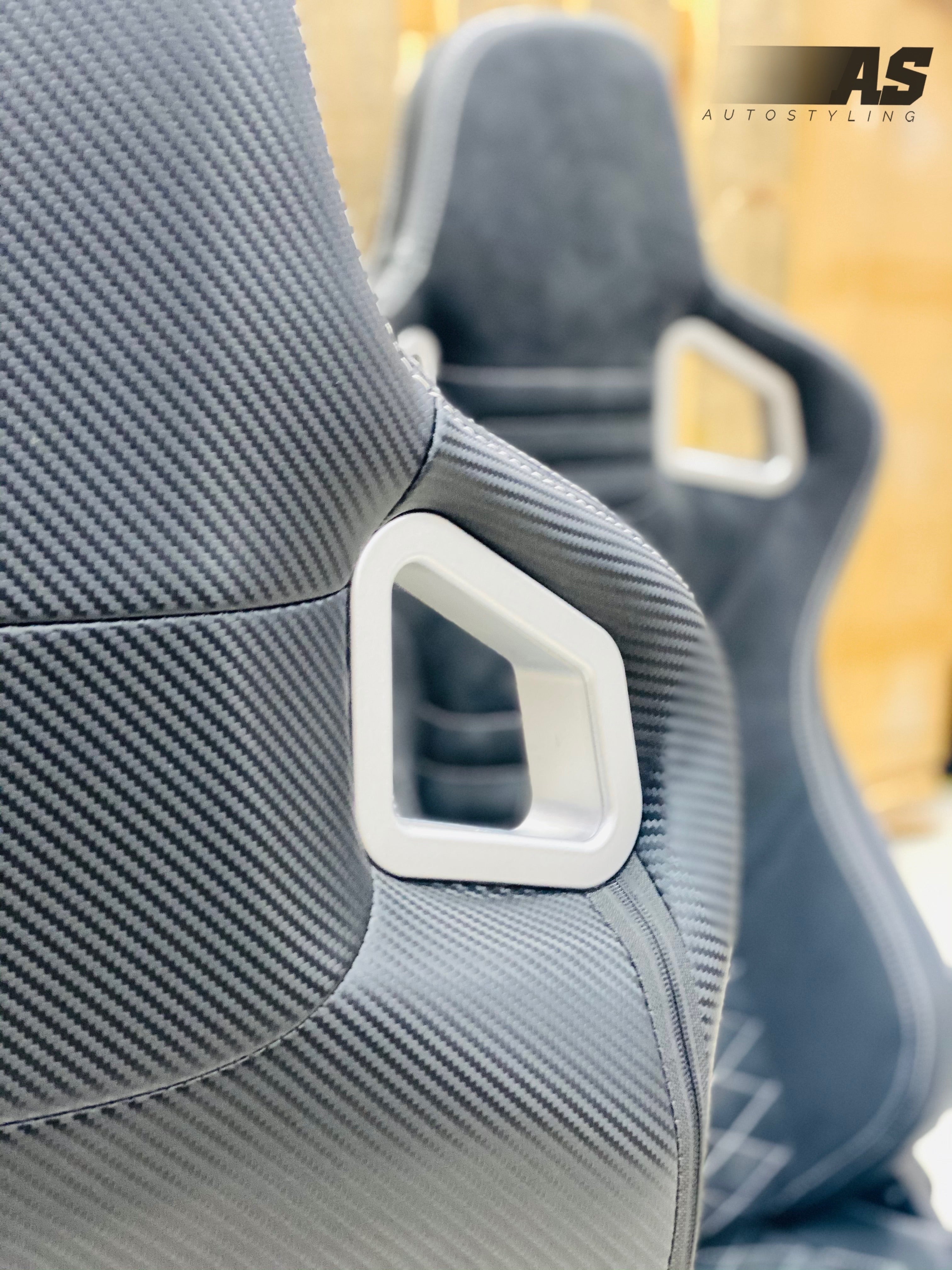 AS WINGBACK SEATS (A)