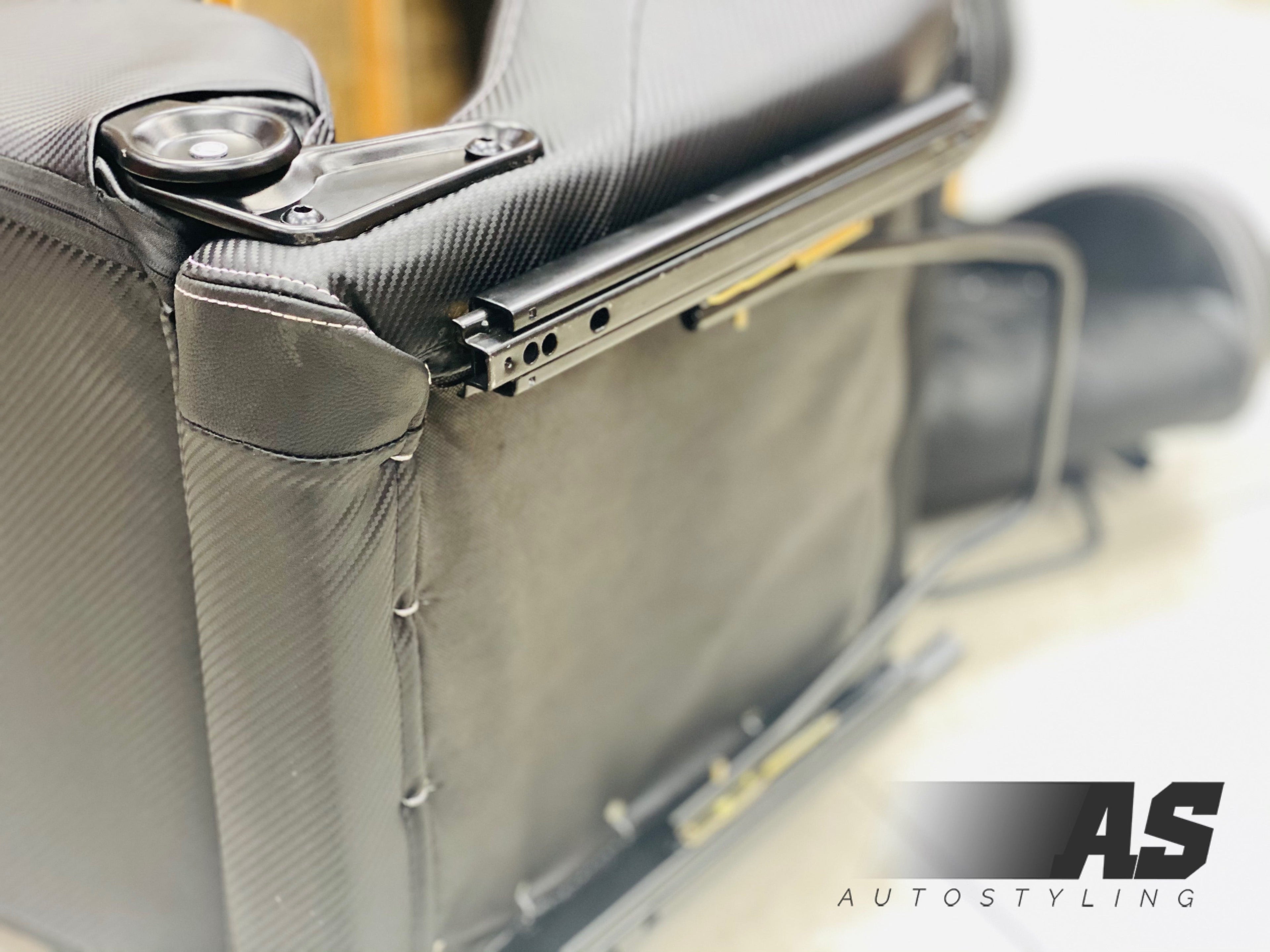 AS WINGBACK SEATS (B)