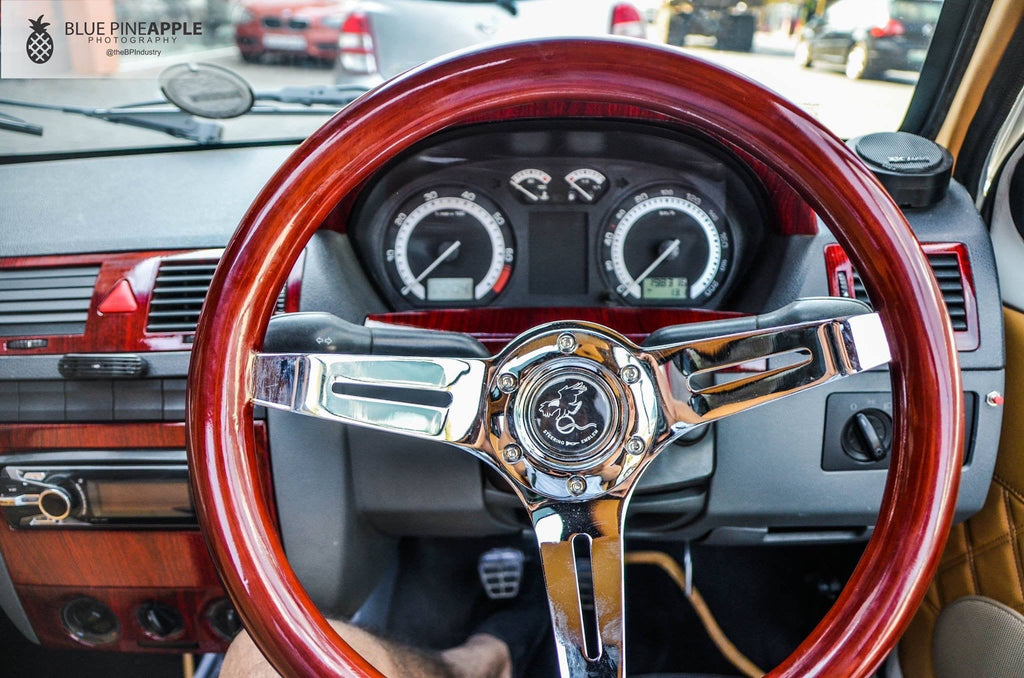 WOODEN STEERING WHEEL 330MM